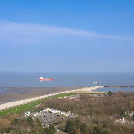 Trafalgar 155 Apartment *